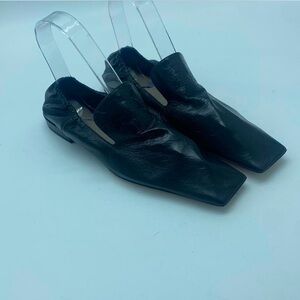 Bottega Veneta Black Leather Flats